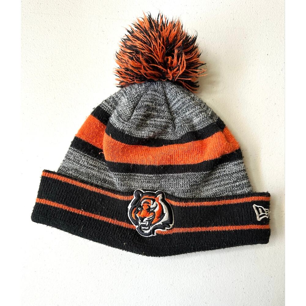 New Era Cincinnati Bengals NFL Knit Beanie Hat Cuffed Pom Orange Black One Size